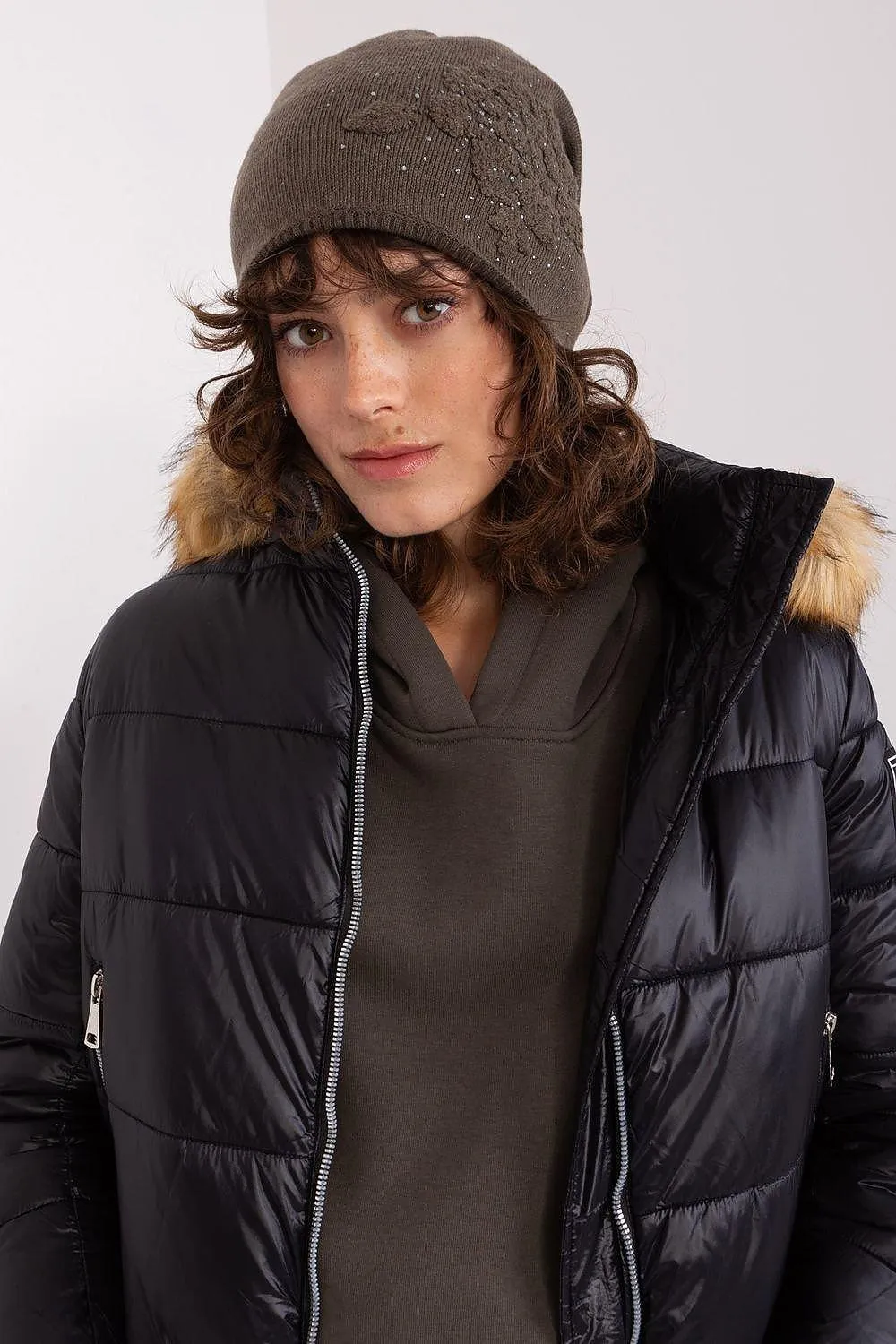 Chic Cashmere Beanie with Sparkling Rhinestone Accents