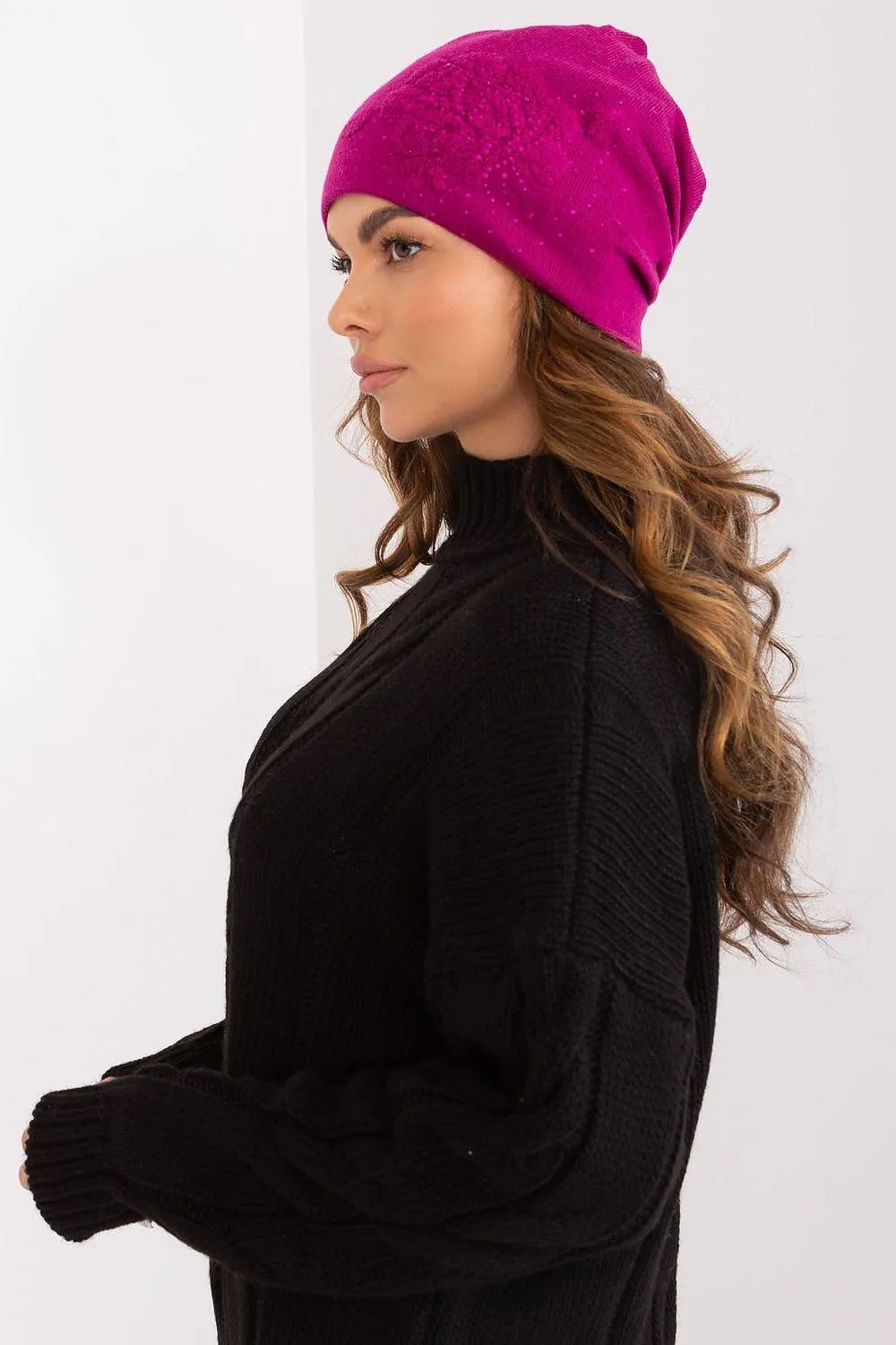 Chic Cashmere Beanie with Sparkling Rhinestone Accents