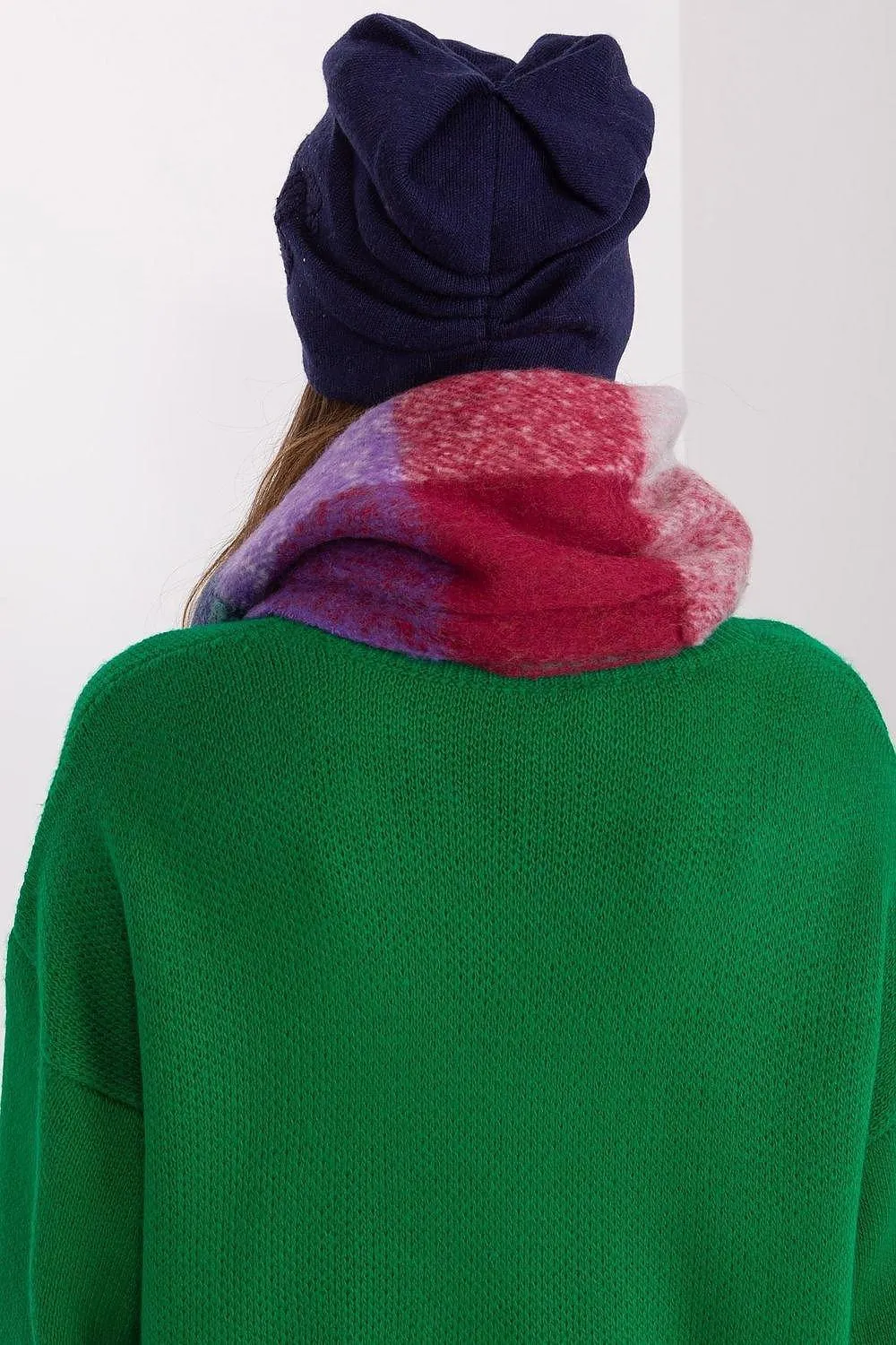 Chic Cashmere Beanie with Sparkling Rhinestone Accents