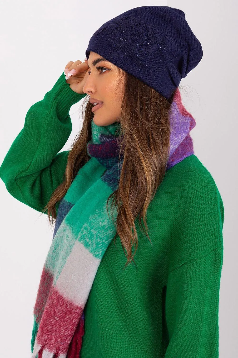 Chic Cashmere Beanie with Sparkling Rhinestone Accents