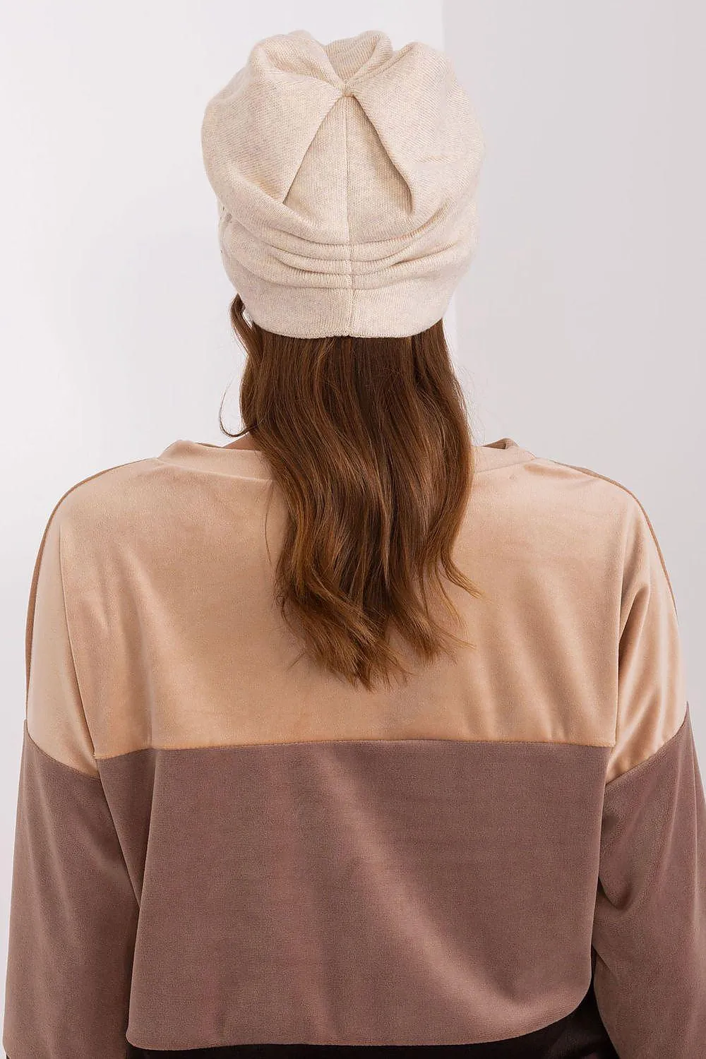 Chic Cashmere Beanie with Sparkling Rhinestone Accents