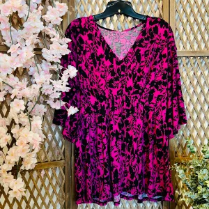 Dreamer Fuchsia Black Top