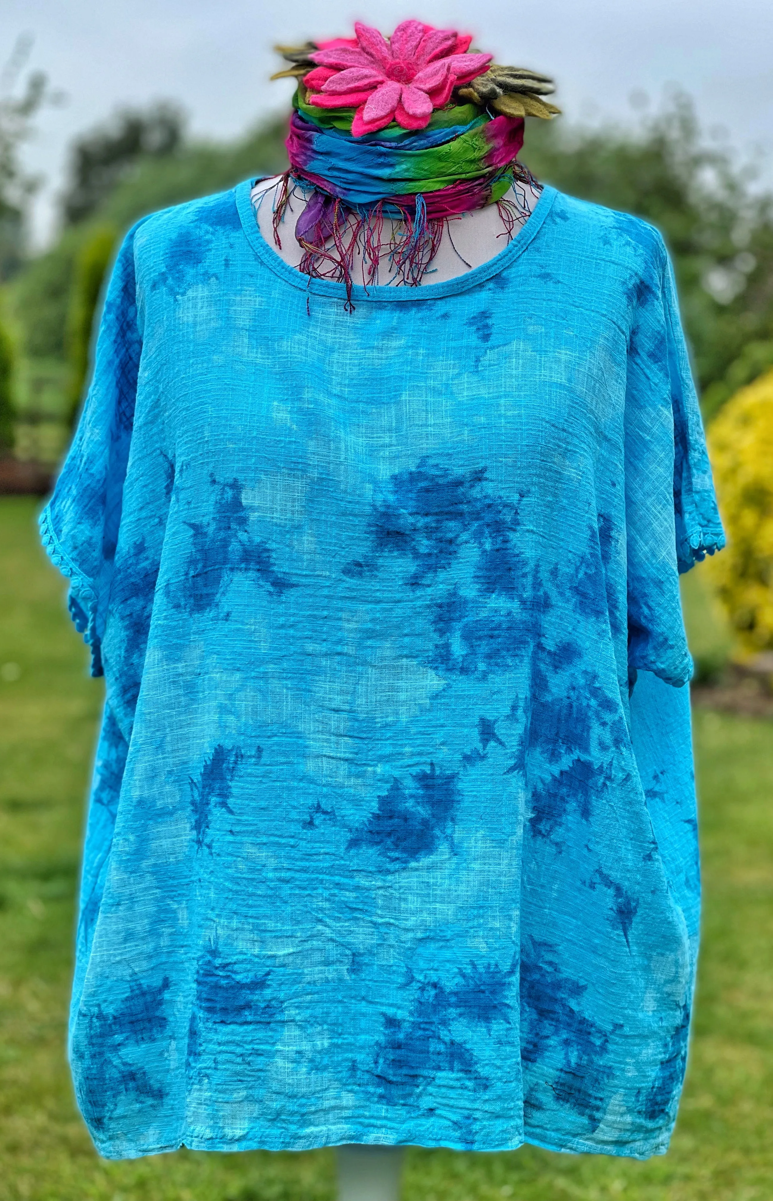 ENCHANTING TURQUOISE COTTON TIE DYE LAGENLOOK TOP