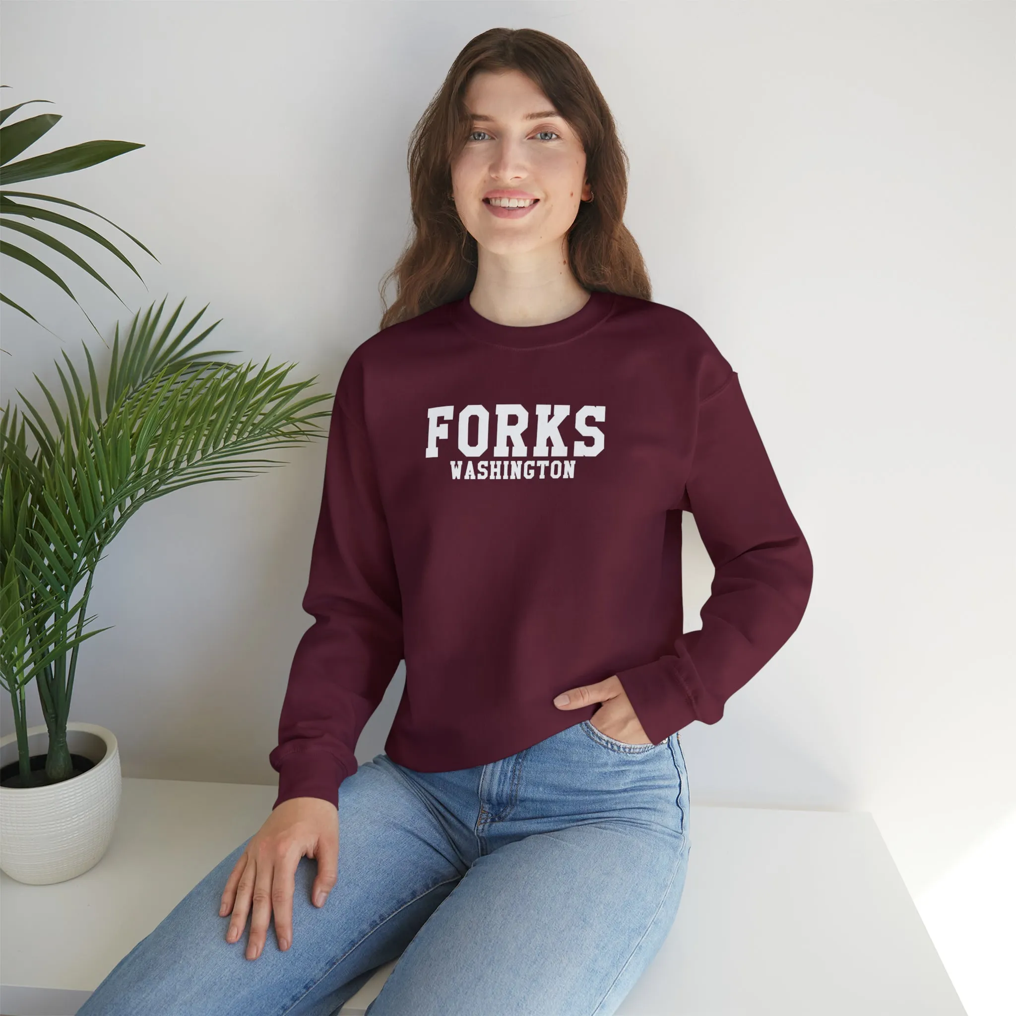Forks Washington Unisex Heavy Blend™ Crewneck Sweatshirt