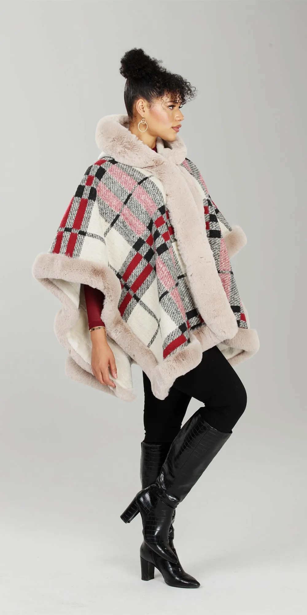Luxe Moda LM239 Faux Fur Trim Print Cape