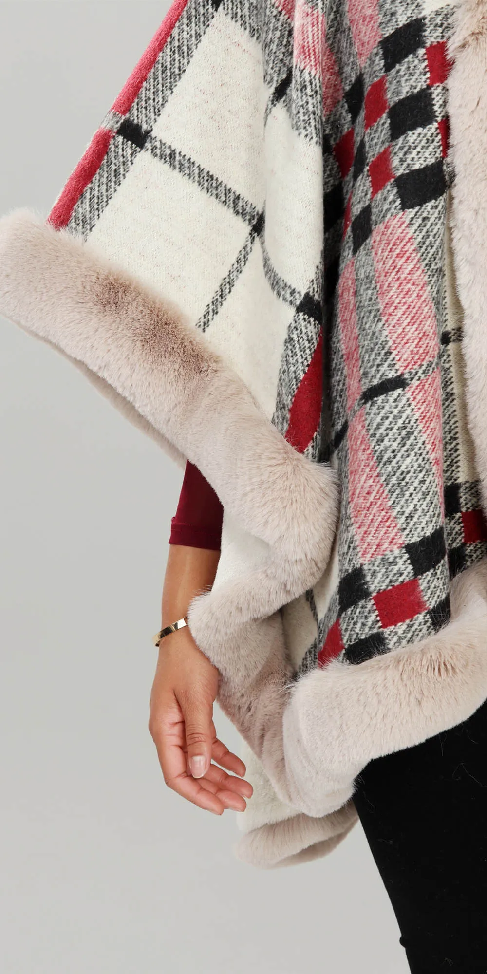 Luxe Moda LM239 Faux Fur Trim Print Cape